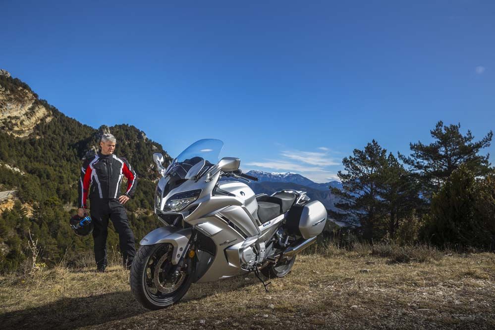 Galería de fotos de la Yamaha FJR 1300 AE