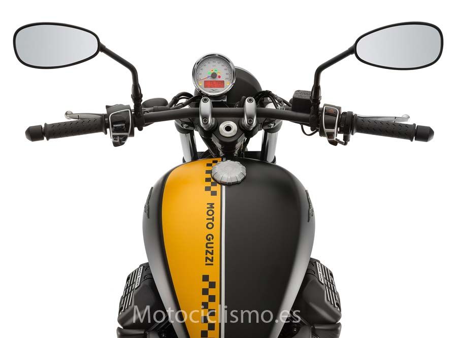 Moto Guzzi V9 Bobber y Roamer: galería de fotos