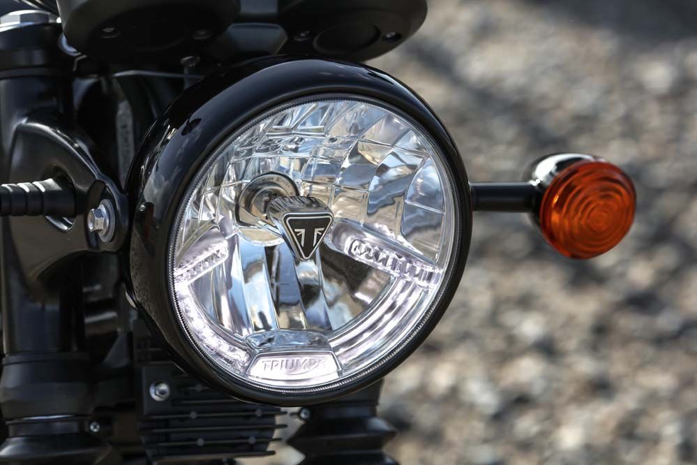 Galería de fotos de la Triumph Bonneville T120 Black
