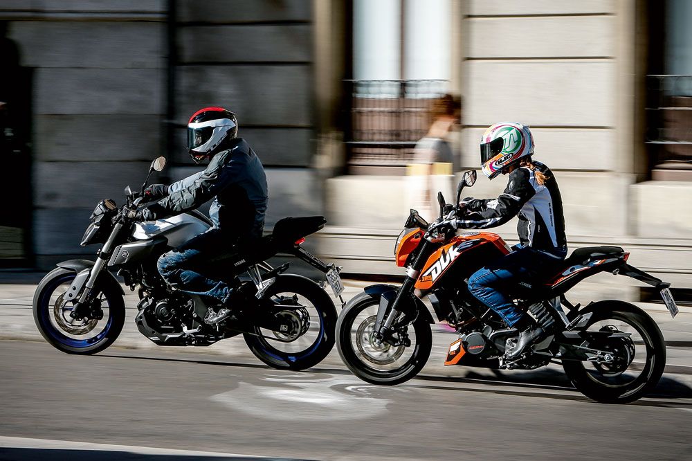 KTM 125 Duke vs Yamaha MT-125