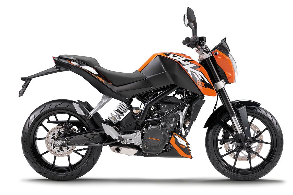 KTM 125 Duke vs Yamaha MT-125