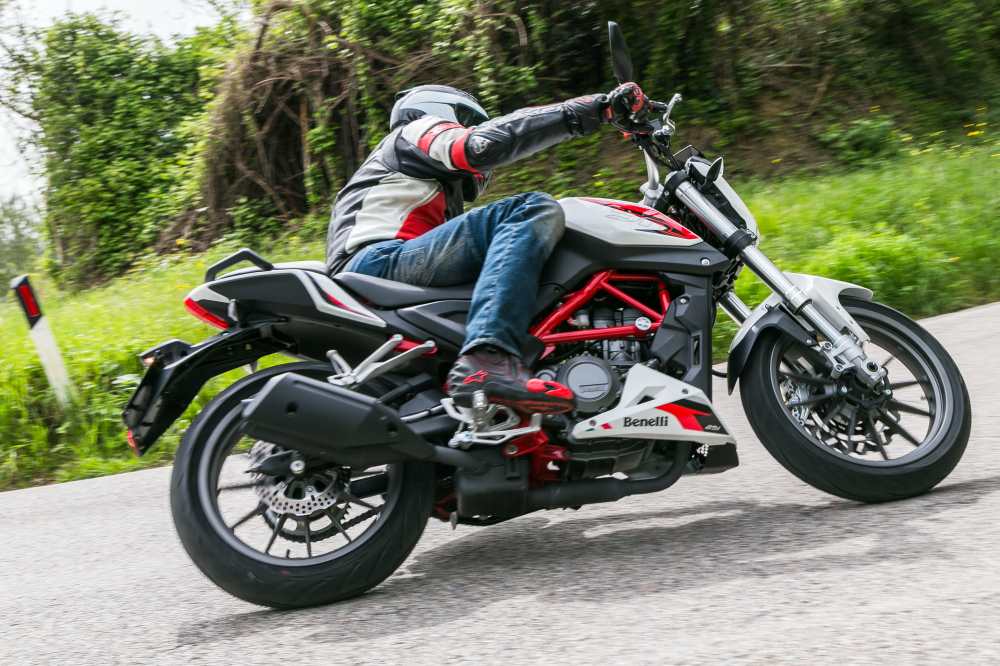 Benelli BN 251