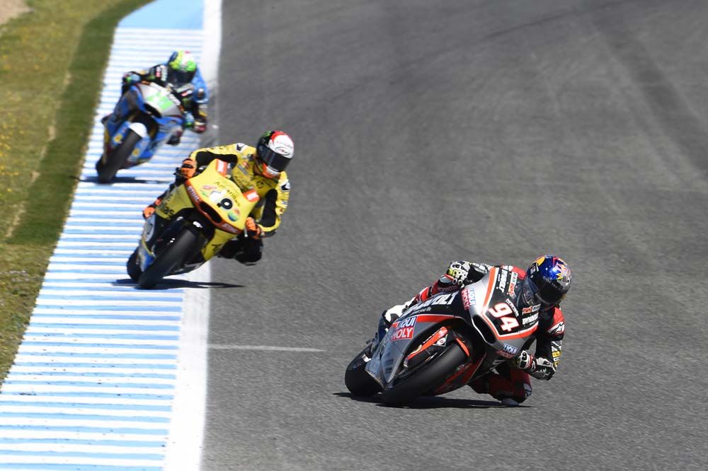 Las mejores fotos de la carrera de Moto2 en Jerez