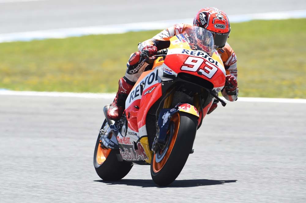 La victoria de Valentino Rossi en Jerez, en imágenes