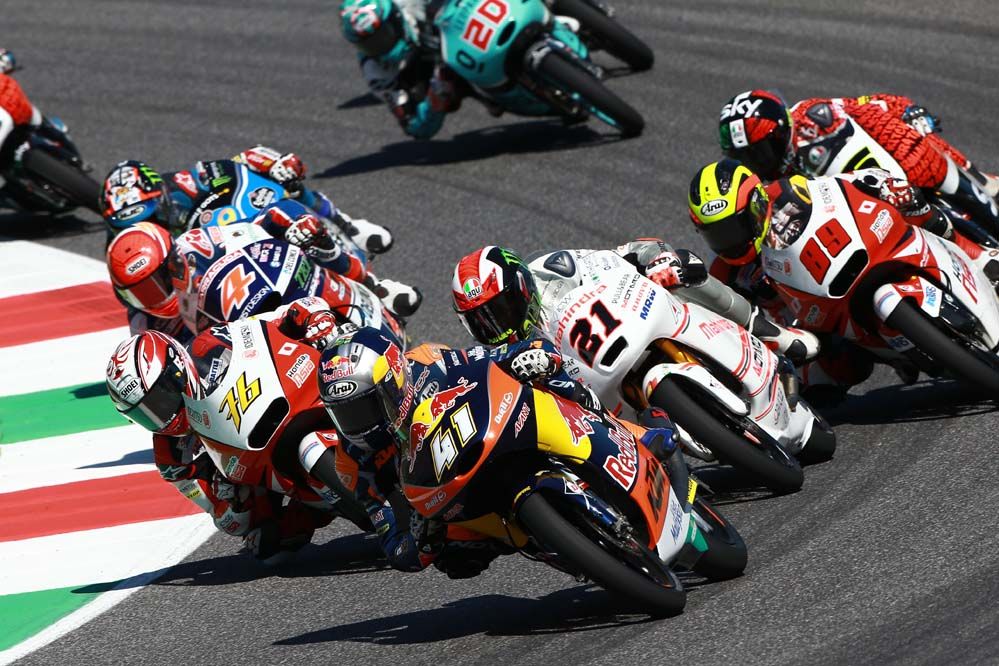 La carrera de Moto3 en Mugello, en imágenes