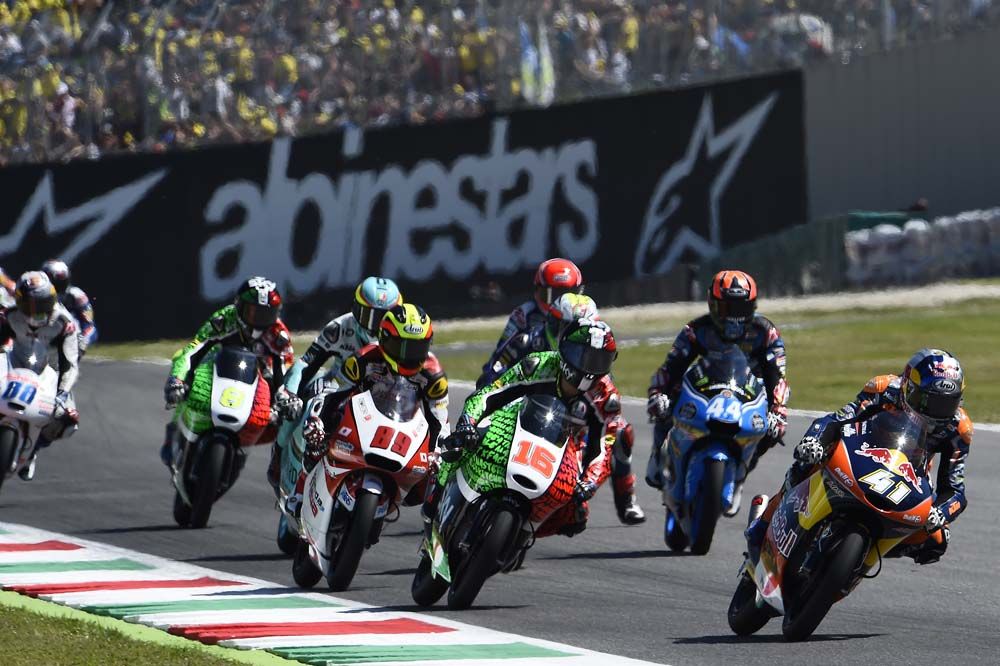 La carrera de Moto3 en Mugello, en imágenes