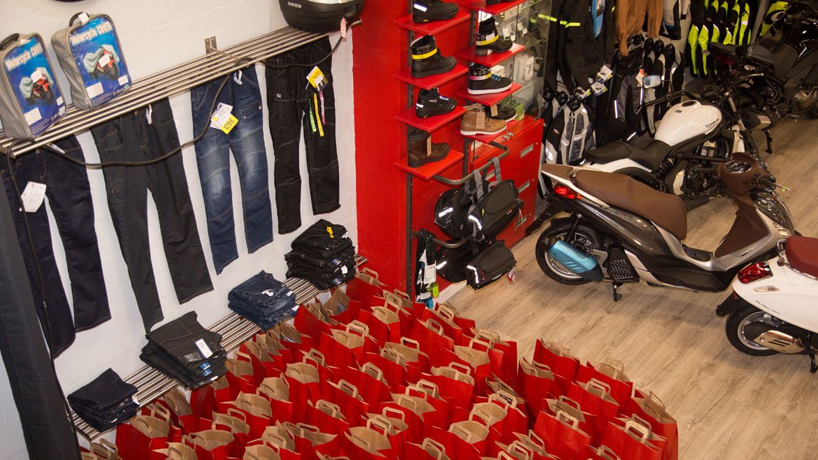 ADN Motos, imágenes