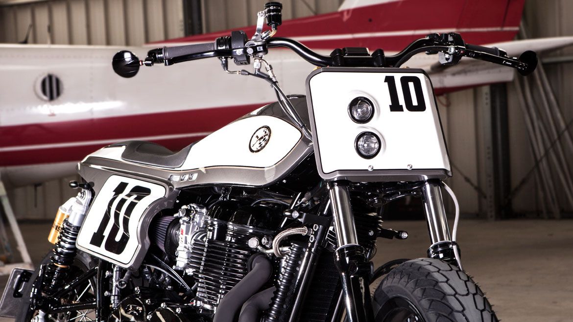 Triumph Bonneville, by Rocket Supreme