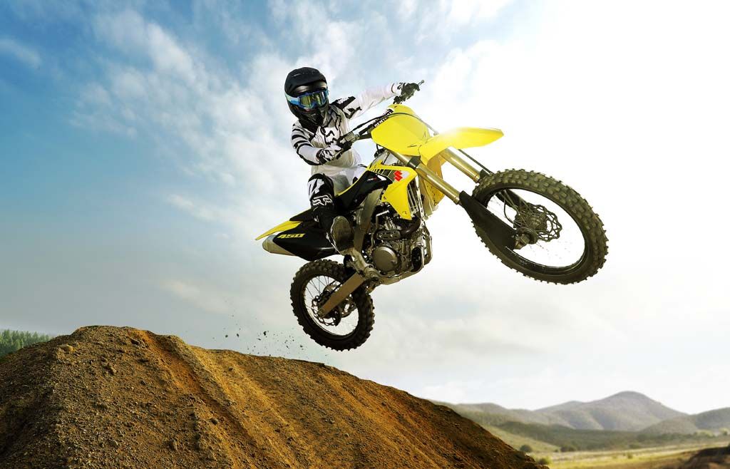 Suzuki anuncia la gama RM-Z 2017