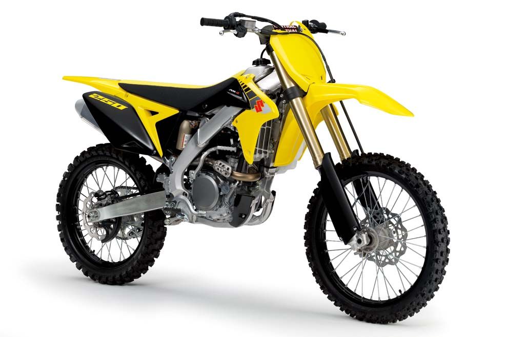 Suzuki anuncia la gama RM-Z 2017