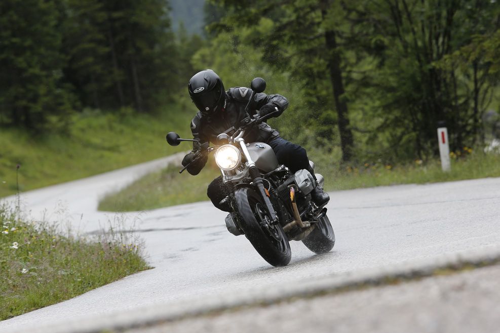 BMW  R nineT Scrambler