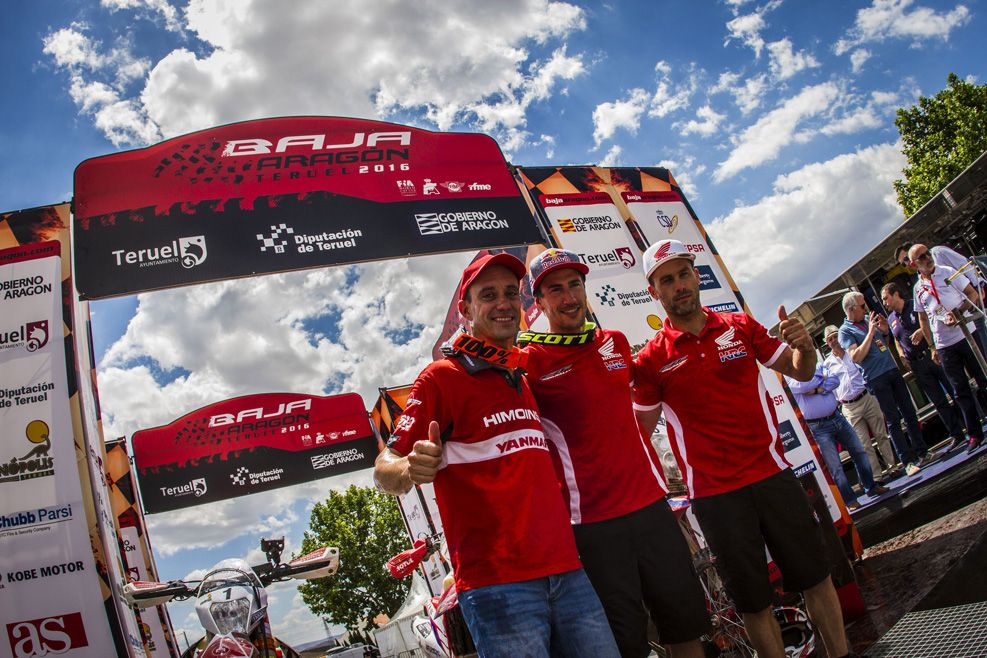 Joan Barreda vence en la Baja Aragón 2016