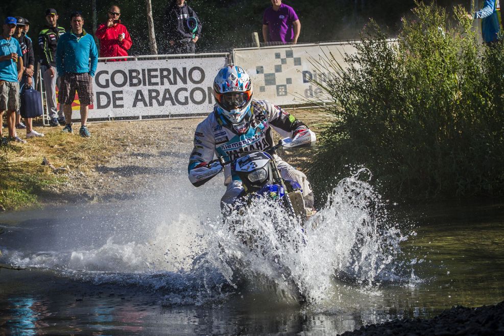 Joan Barreda vence en la Baja Aragón 2016