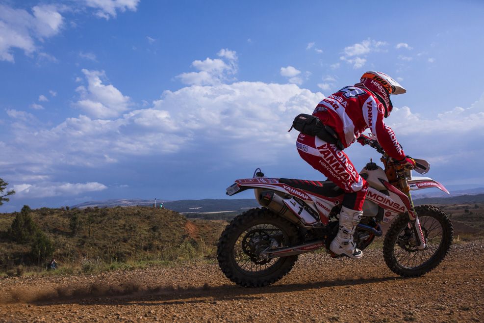 Joan Barreda vence en la Baja Aragón 2016