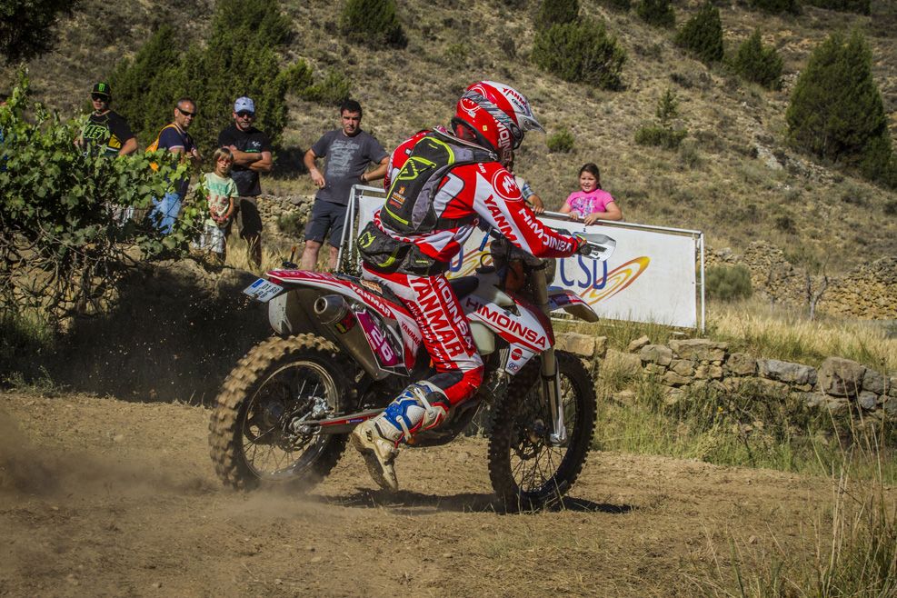 Joan Barreda vence en la Baja Aragón 2016
