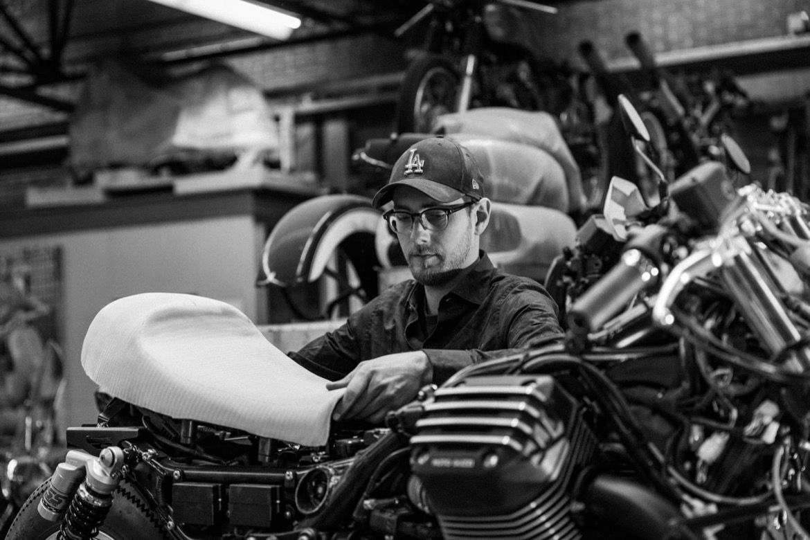 Vanguard V8, en honor a la Guzzi "Otto"