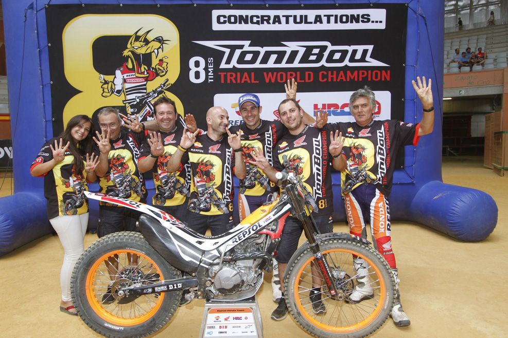 Los 20 Mundiales de Trial de Toni Bou en imágenes