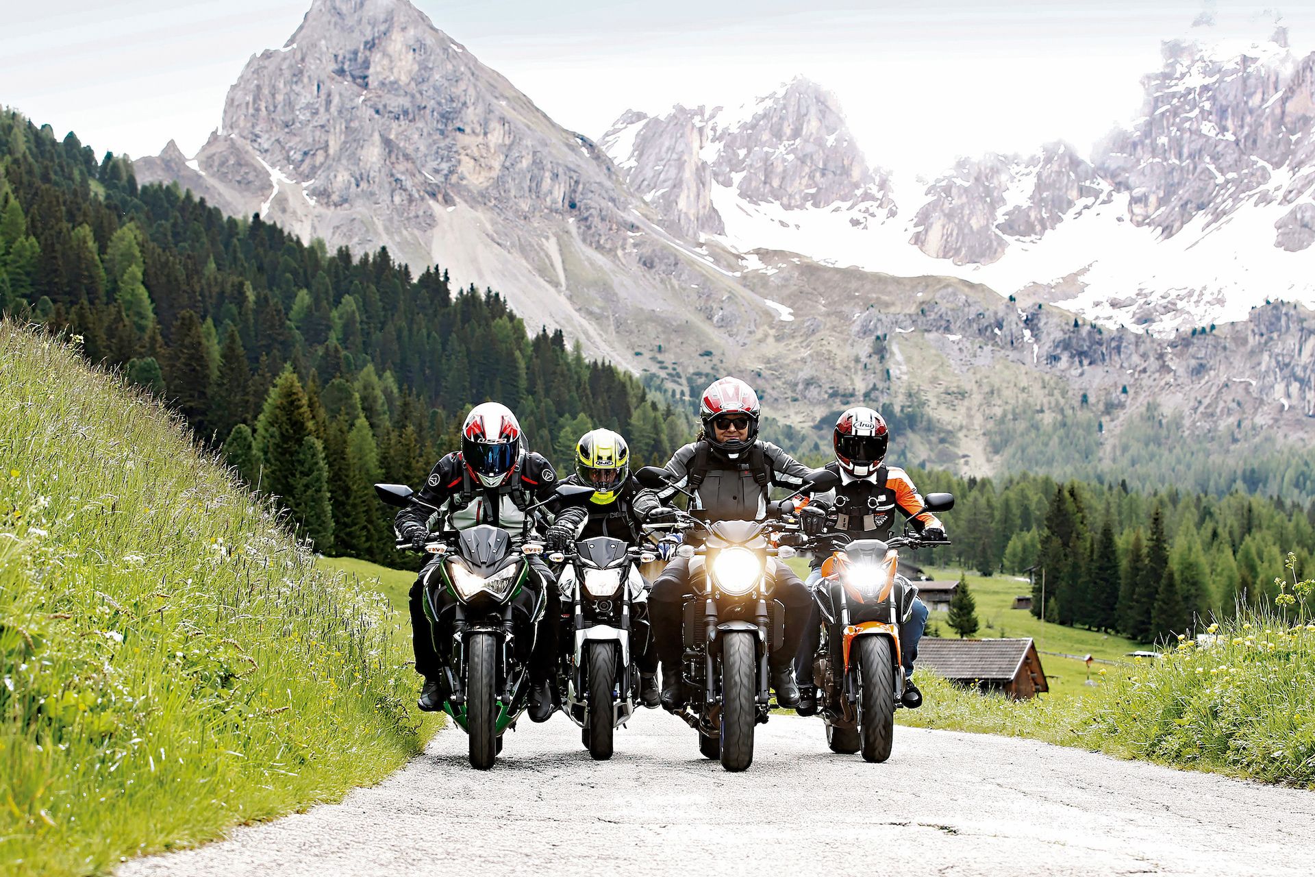 Alpenmaster 2016: motos de inciación