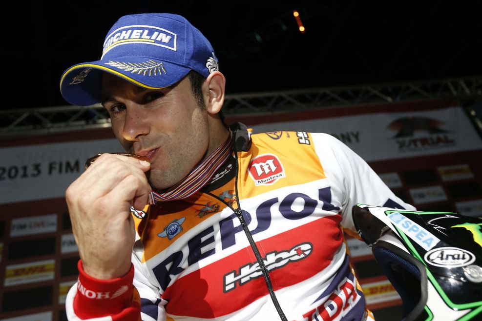 Los 20 Mundiales de Trial de Toni Bou en imágenes