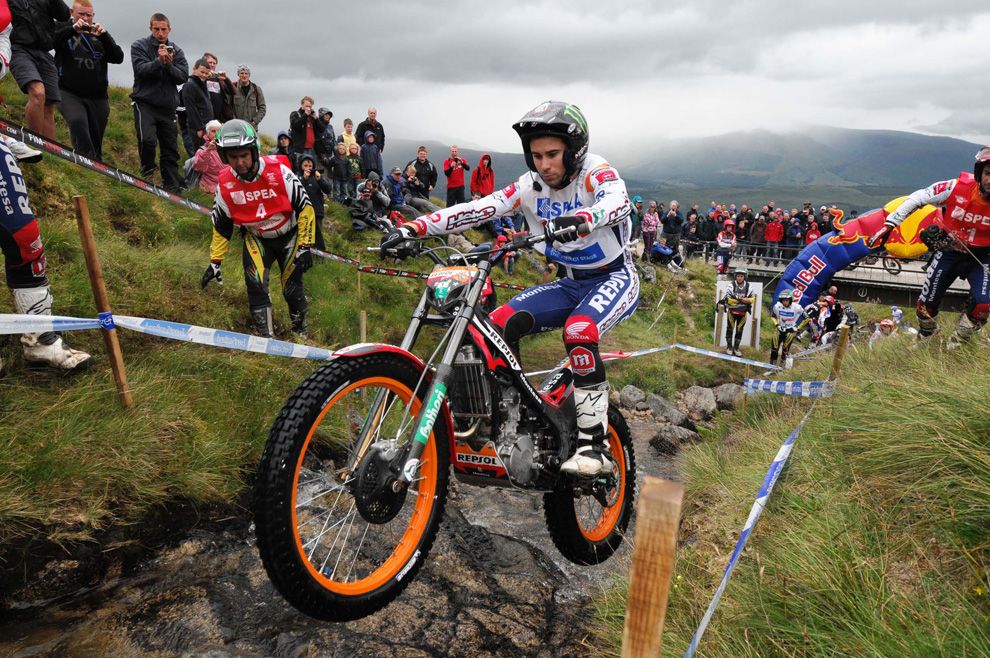Los 20 Mundiales de Trial de Toni Bou en imágenes