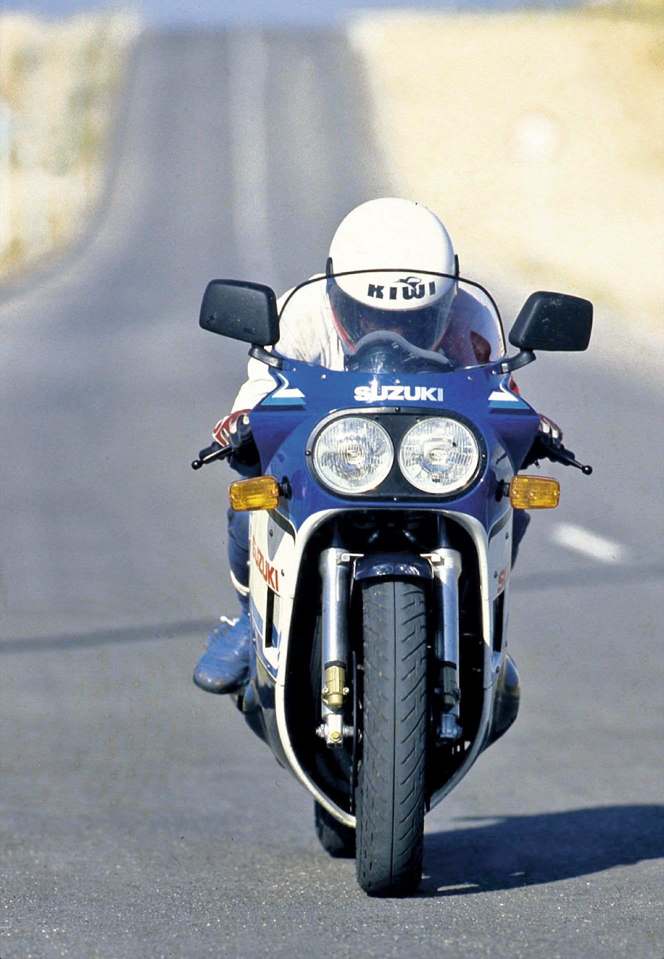 Fotos de la Suzuki GSX 750 R