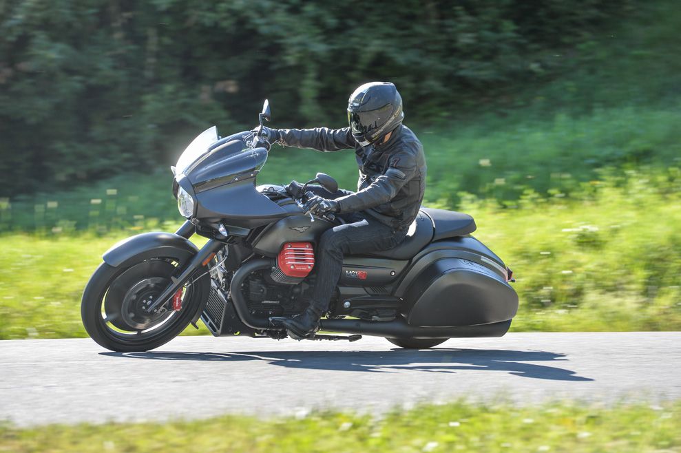 Moto Guzzi MGX21