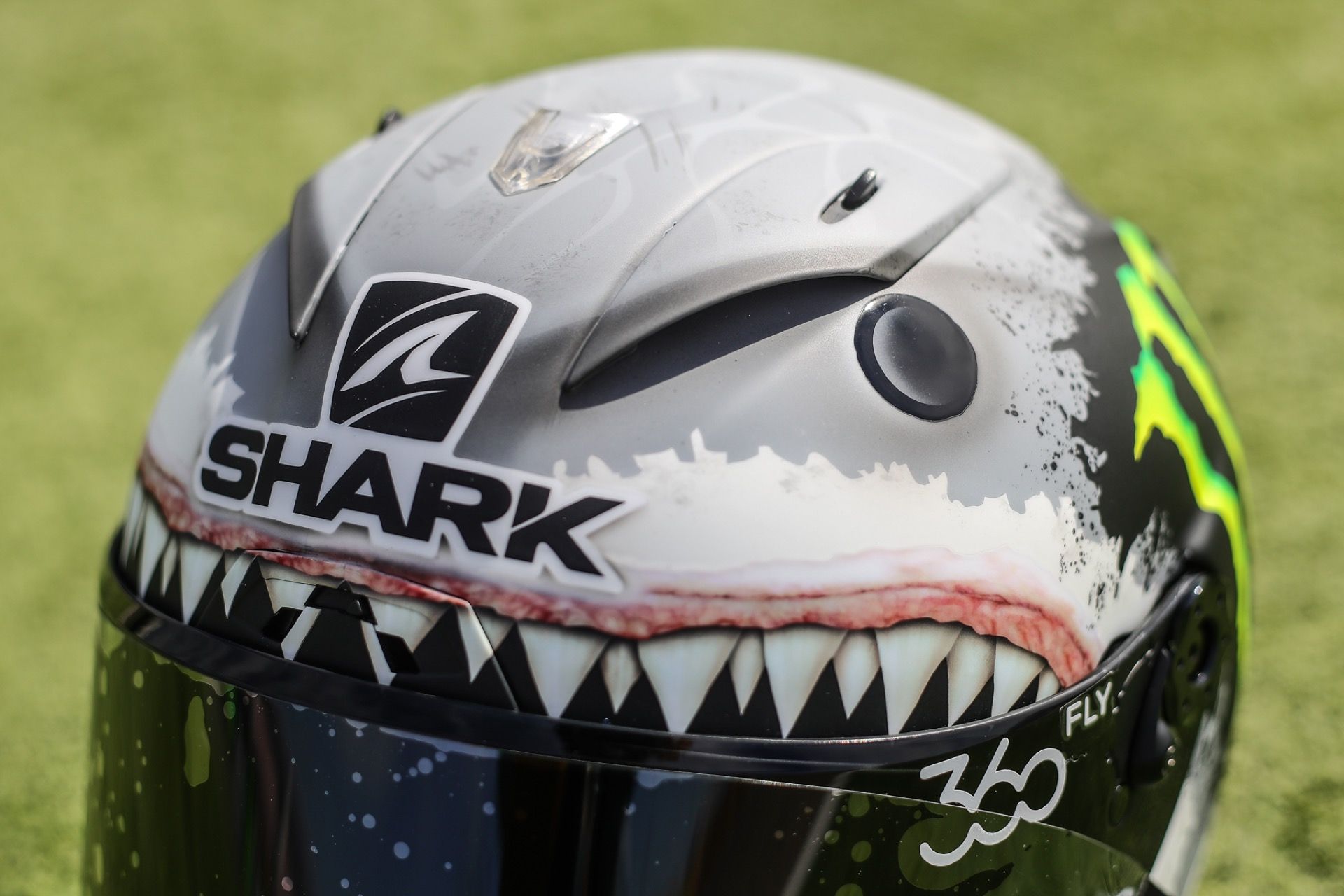 Casco de Jorge Lorenzo en Motorland