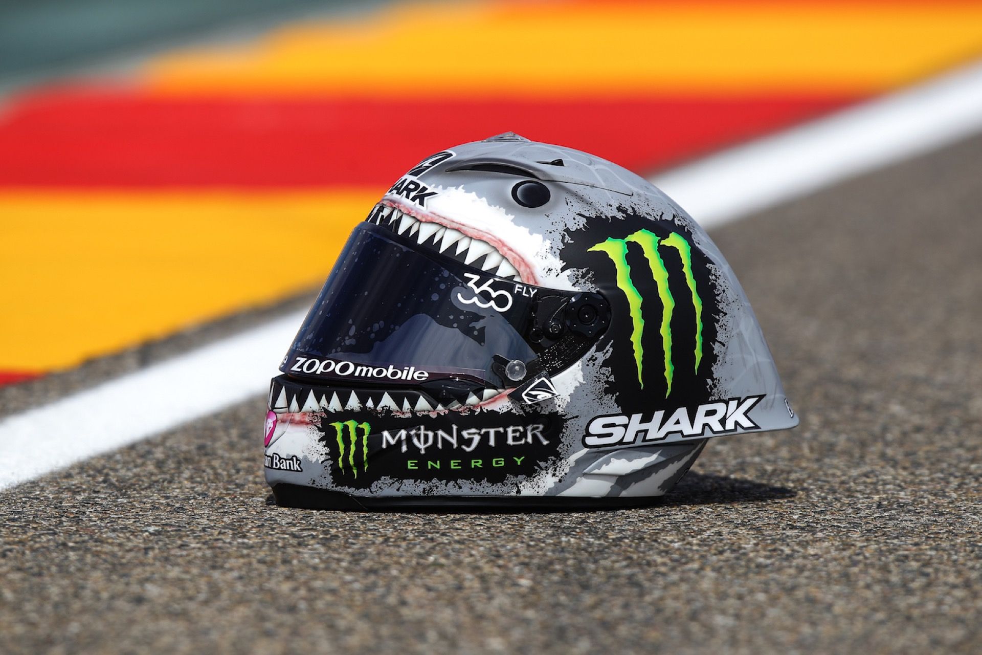 Casco de Jorge Lorenzo en Motorland