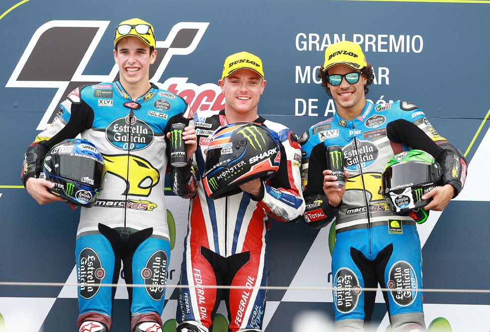 Las imágenes de la carrera de Moto2 en Aragón