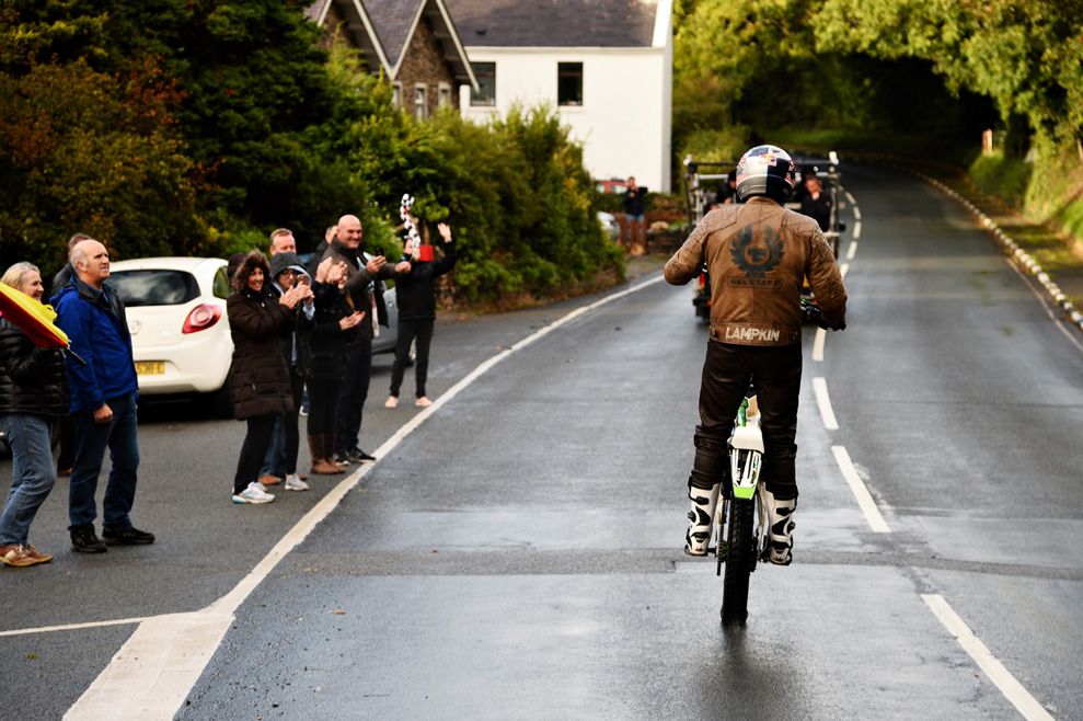 La vuelta de Doug Lampkin a la Isla de Man, en fotos