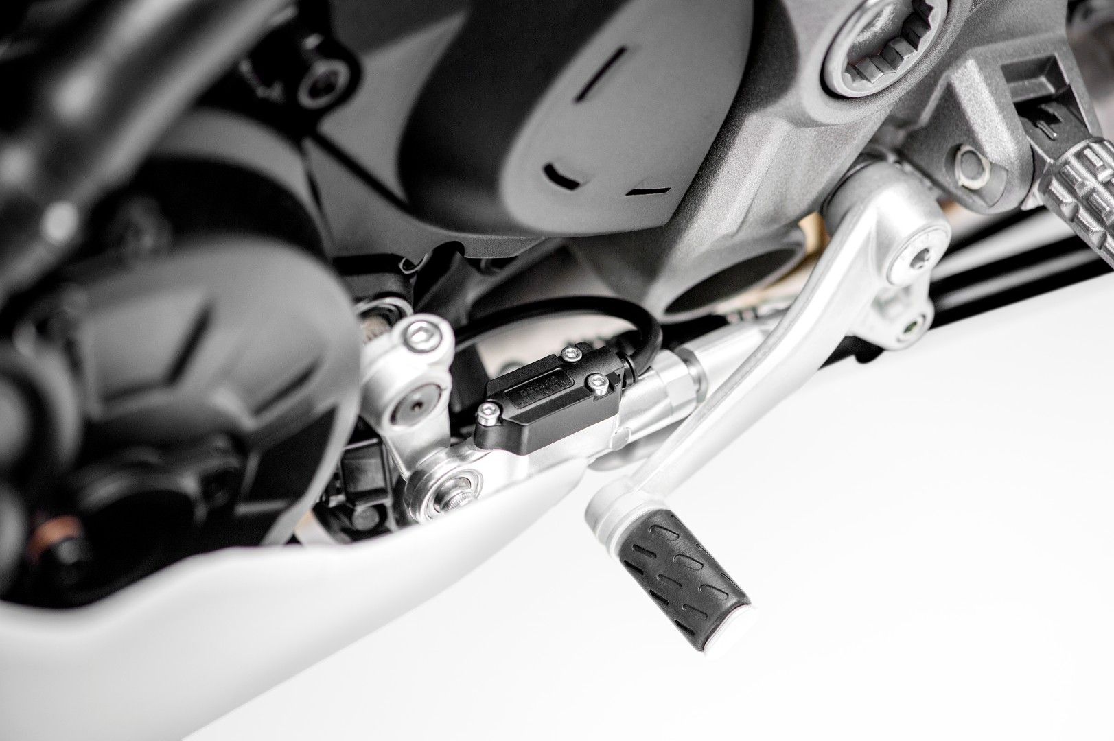 Ducati 939 Supersport/S 2017