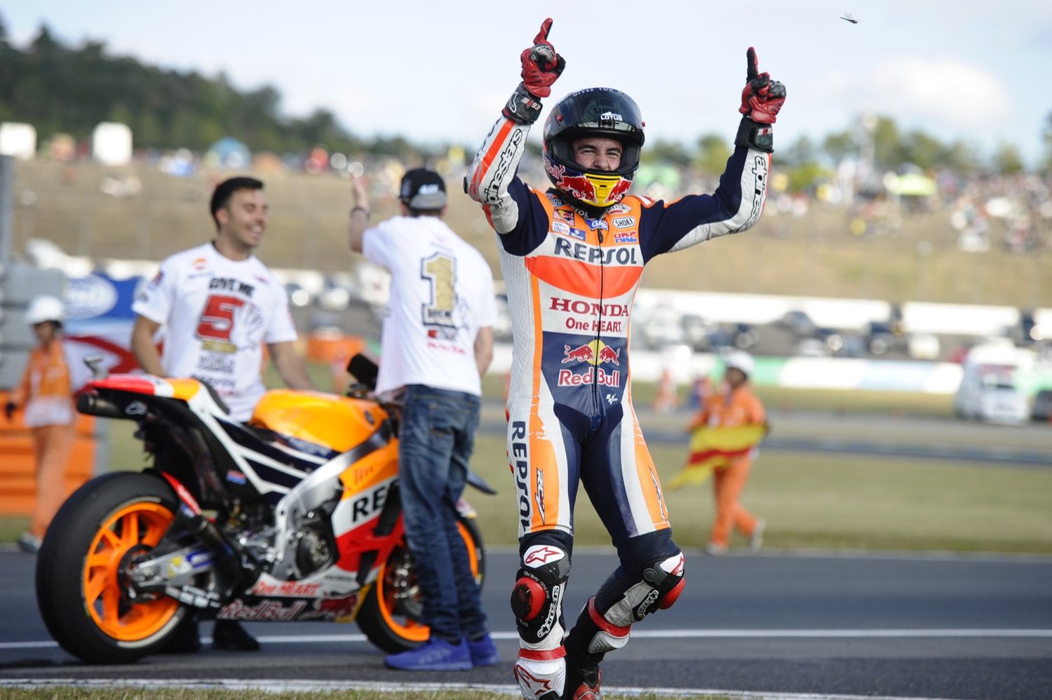 Así celebró Marc Márquez el título en Motegi