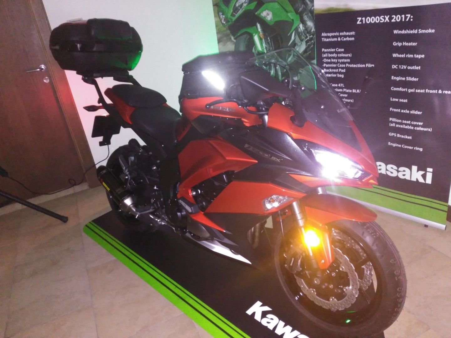 Presentación Kawasaki Z1000SX 2017