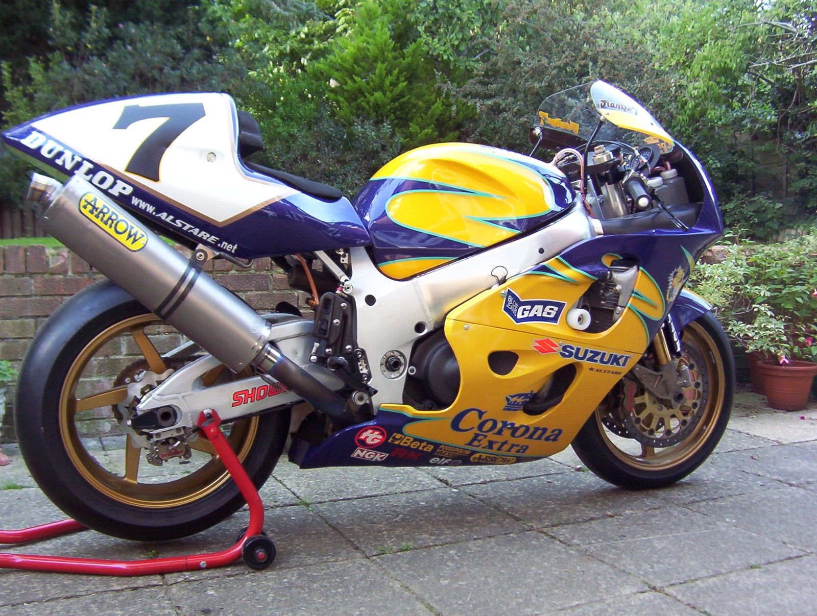 A la venta la Suzuki GSX-R 750 Alstare Corona de Frankie Chili