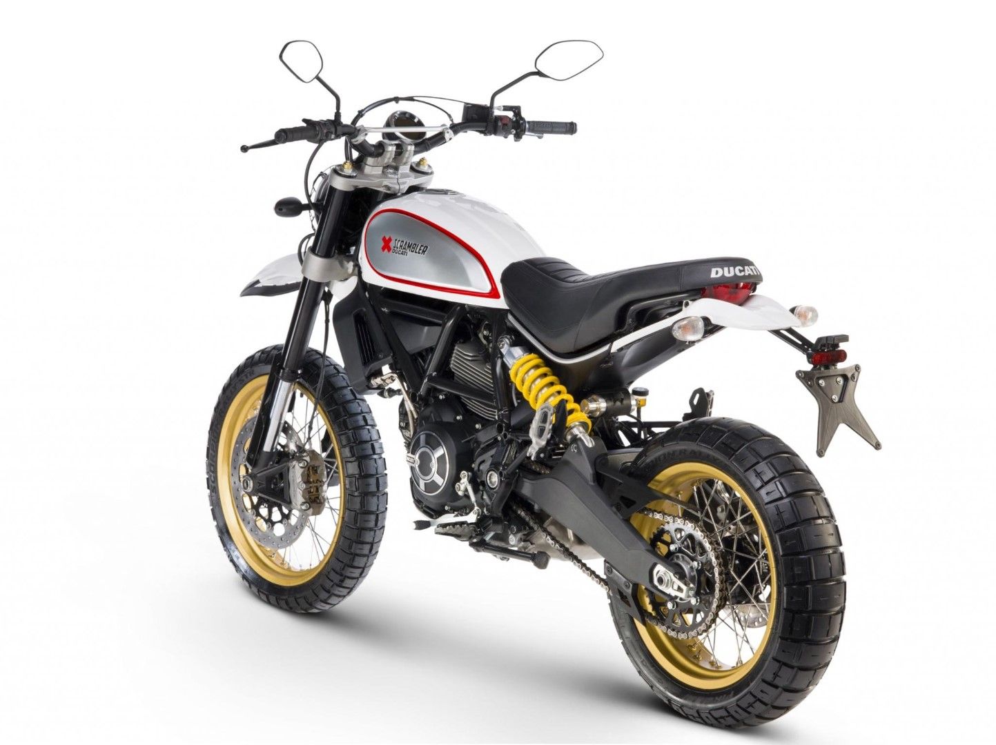 Ducati Scrambler Desert Sled 2017 fotos