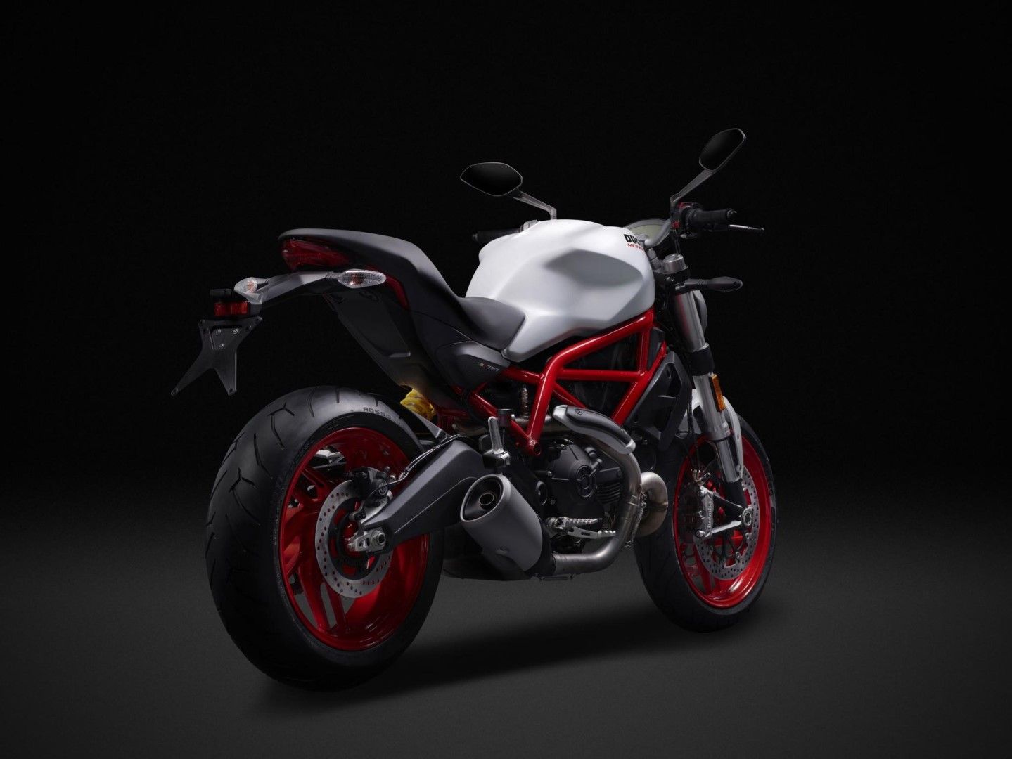 Ducati Monster 797 2017 fotos