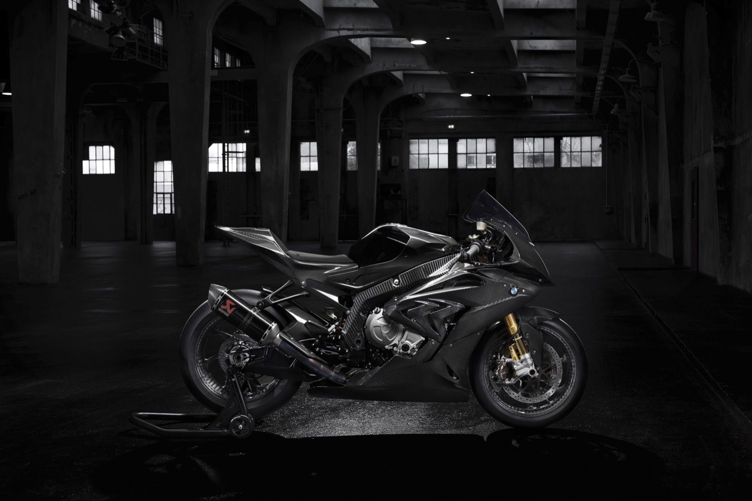 BMW HP4 RACE