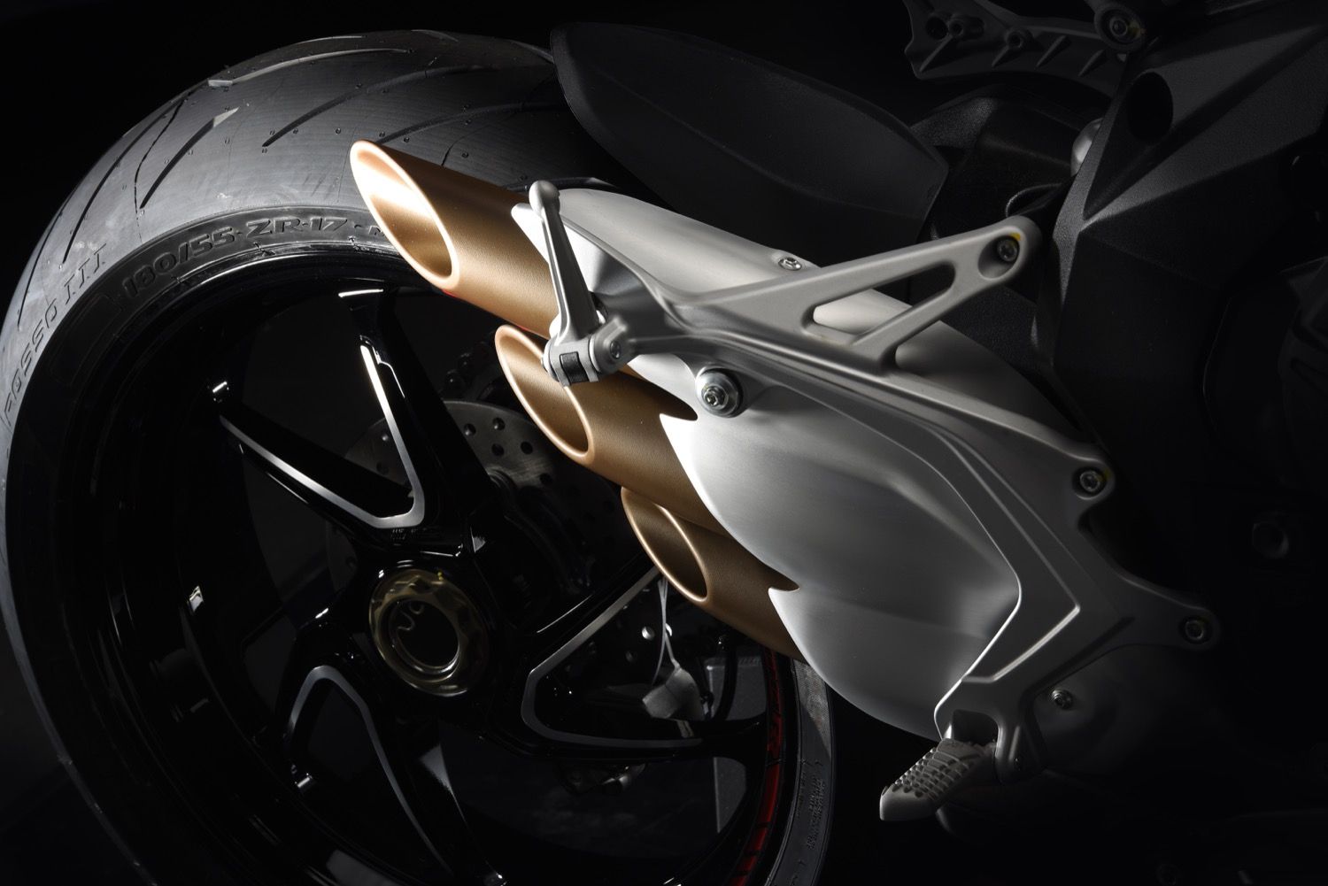 MV Agusta Brutale RR 800