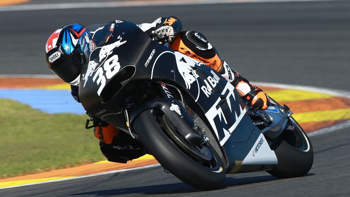 Pol Espargaró y Bradley Smith, con la KTM