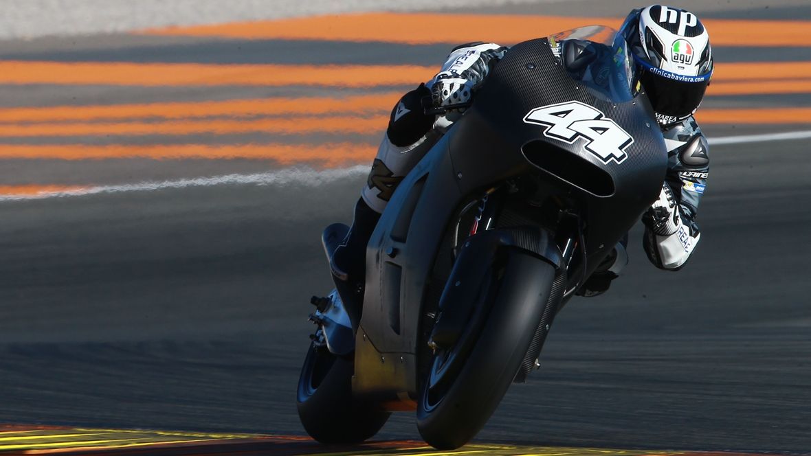 Pol Espargaró y Bradley Smith, con la KTM