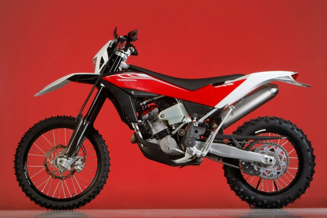 Husqvarna TE 449 ’11