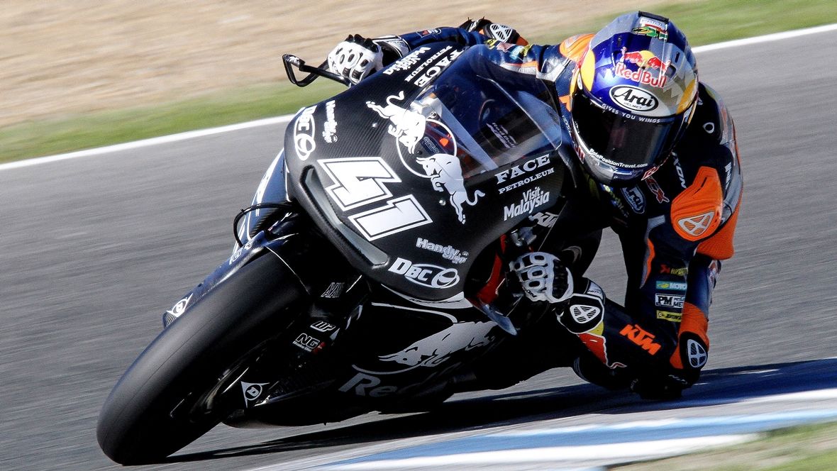 Los pilotos de Moto2 y Moto3 arrancan 2017
