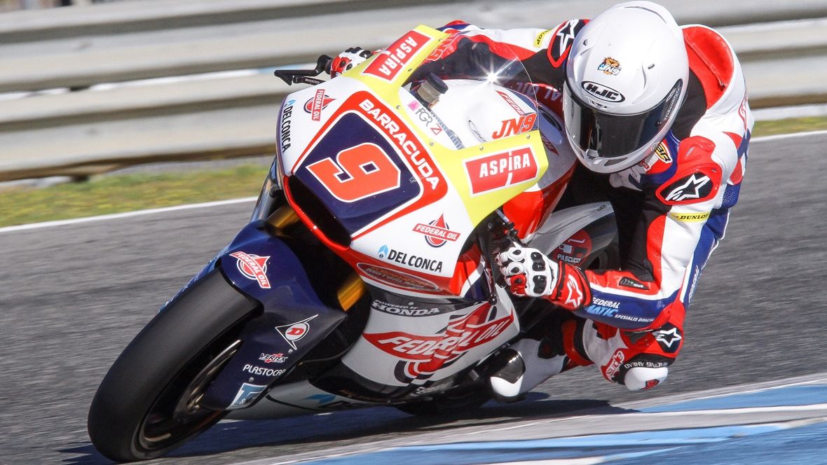 Los pilotos de Moto2 y Moto3 arrancan 2017