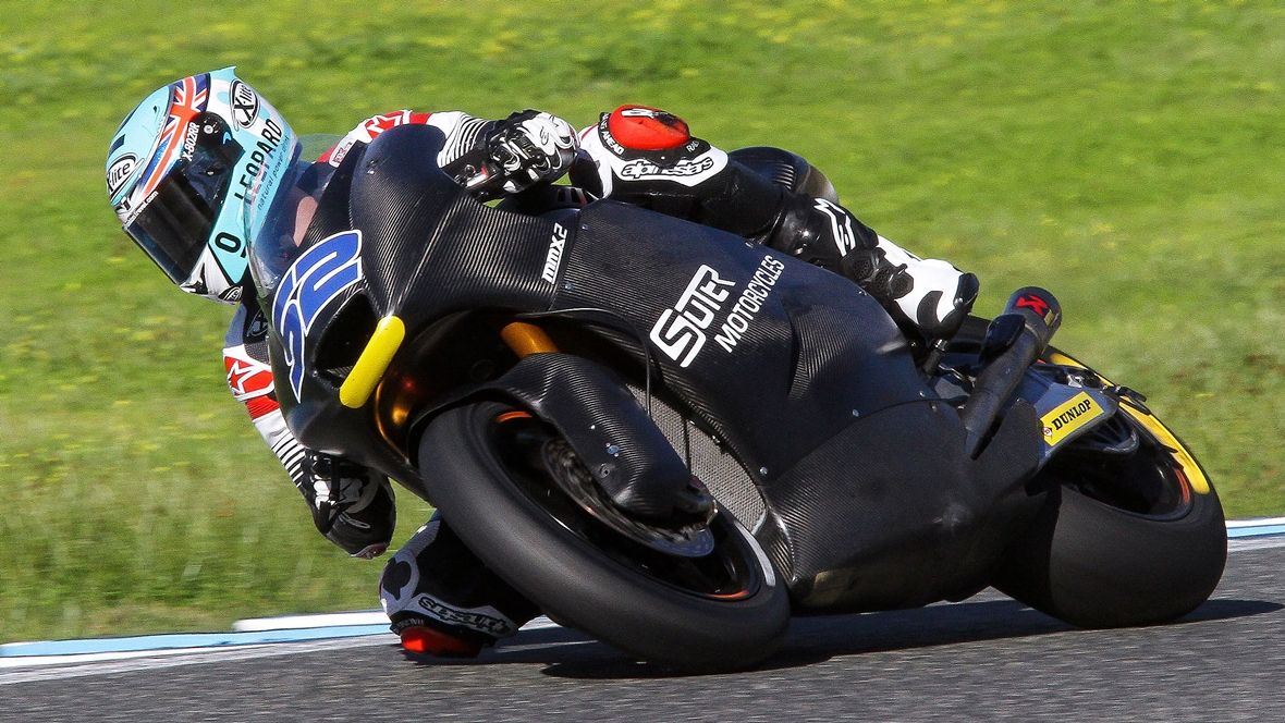 Los pilotos de Moto2 y Moto3 arrancan 2017