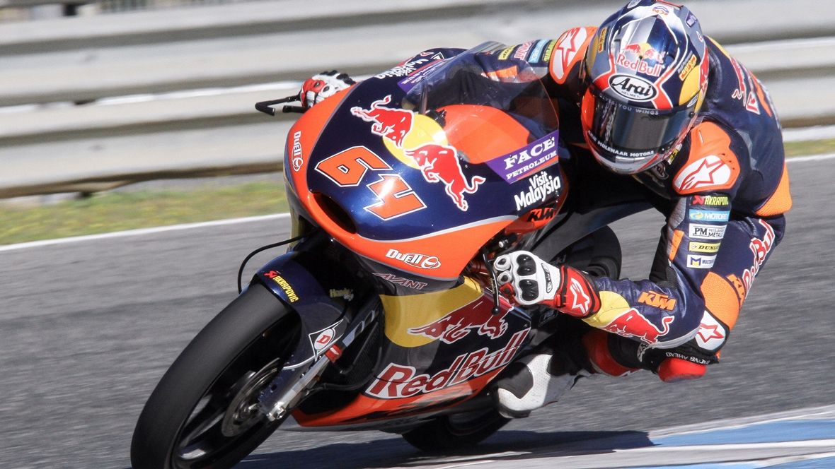 Los pilotos de Moto2 y Moto3 arrancan 2017
