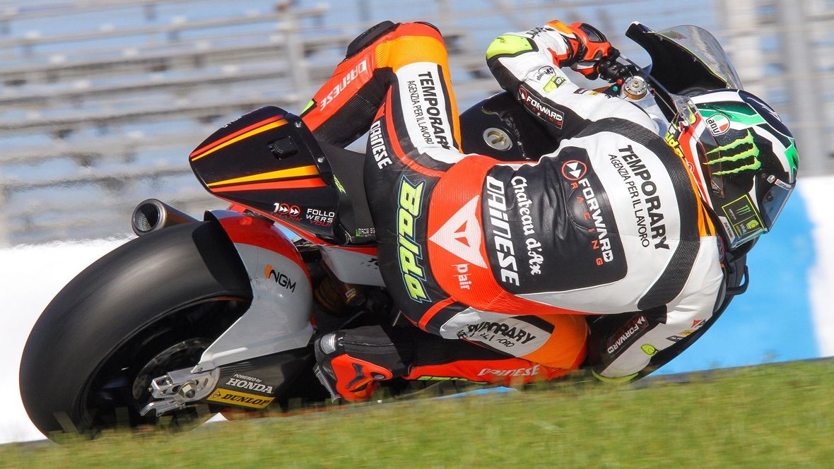Los pilotos de Moto2 y Moto3 arrancan 2017