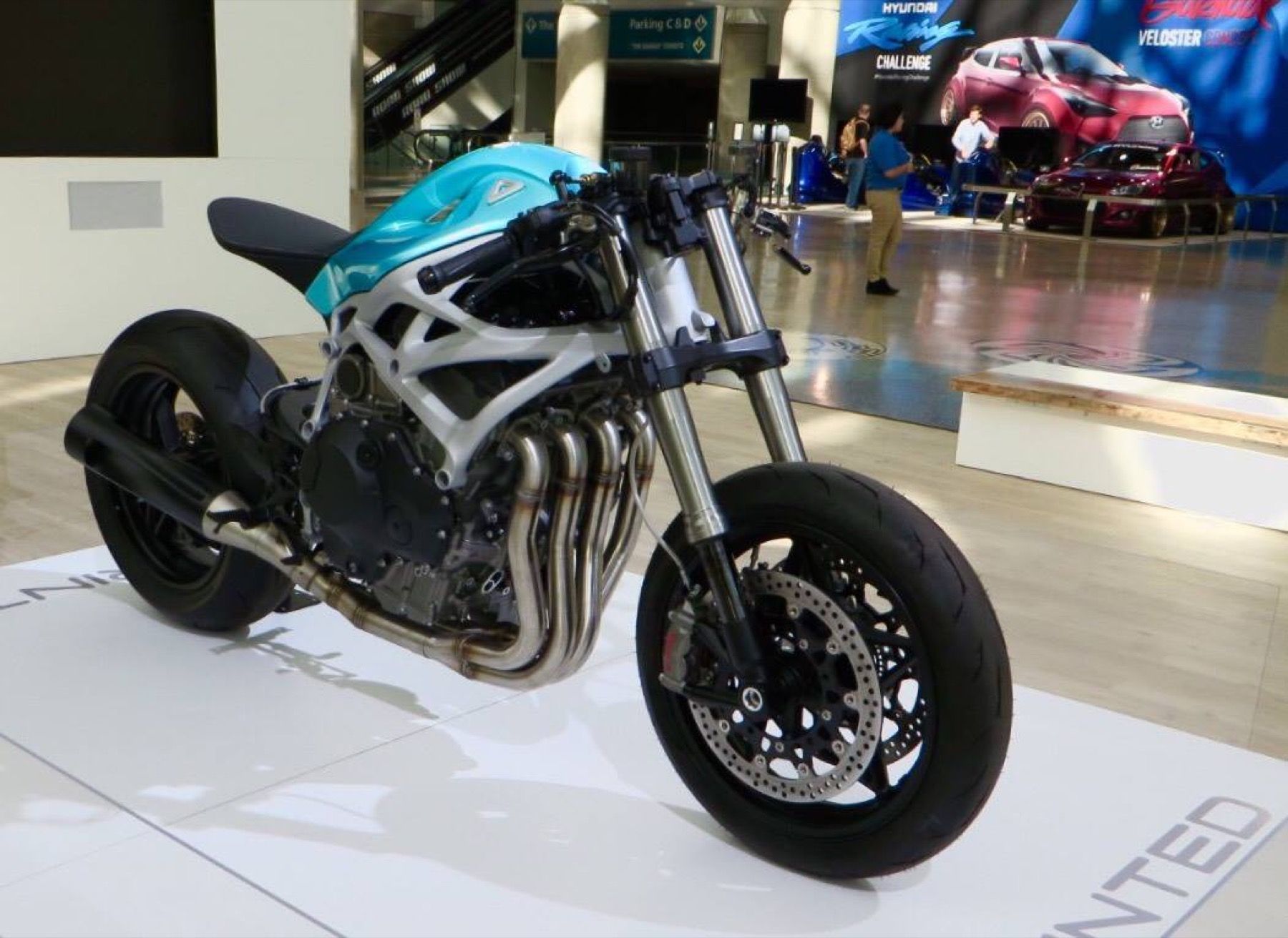 Divergent 3D Dagger, impresión 3D y Kawasaki H2