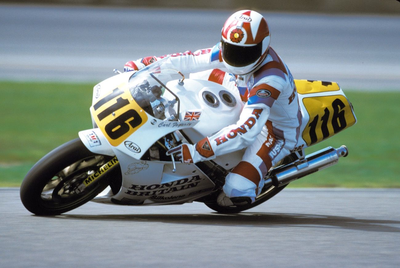 Carl Fogarty, pez grande en charca pequeña