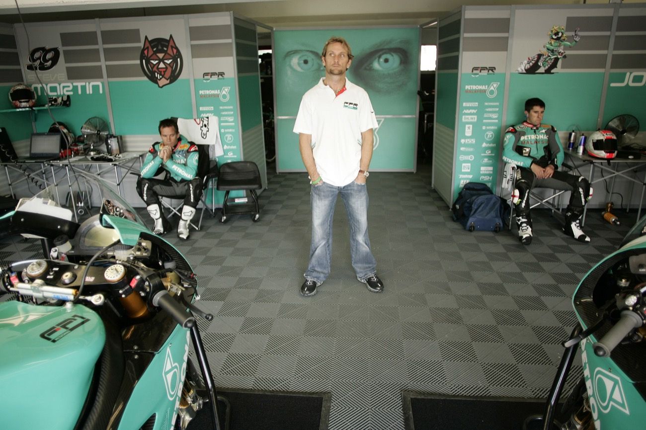 Carl Fogarty, pez grande en charca pequeña