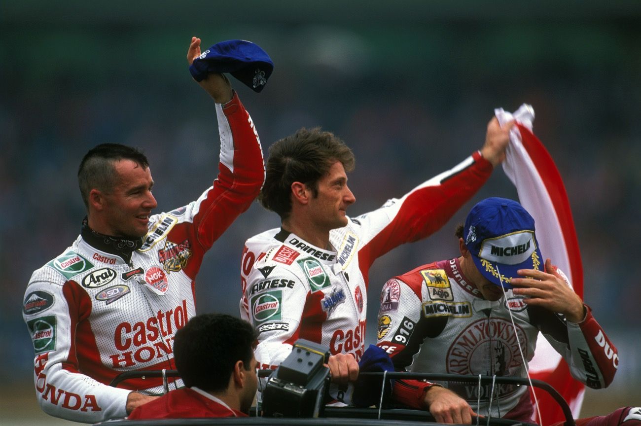 Carl Fogarty, pez grande en charca pequeña
